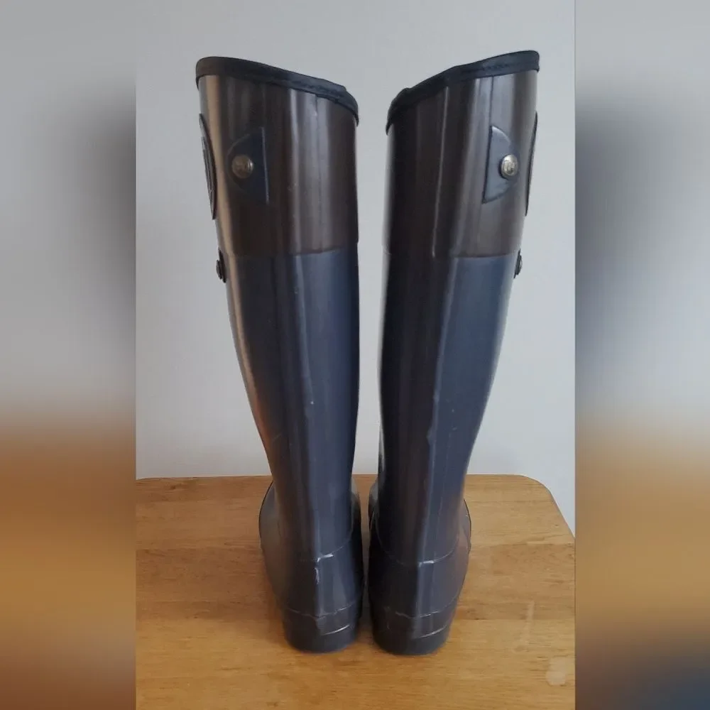 Hunter Regent Carlyle Dark Blue Rain Boots With Brown Accent Size US 9